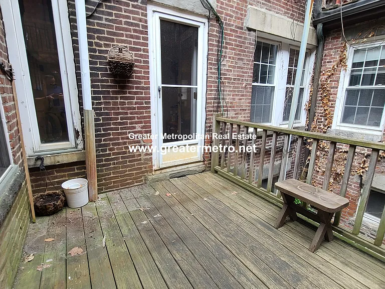 207 Salem St #1A — Photo 14