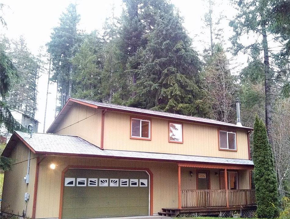 1st image of 81 E Errigal Pl