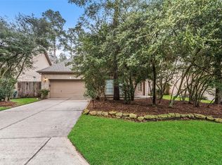27 E Bellmeade Pl, Spring, TX 77382