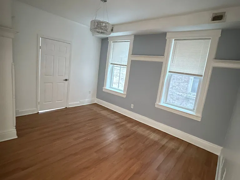 38 Randolph Ave #L — Photo 2