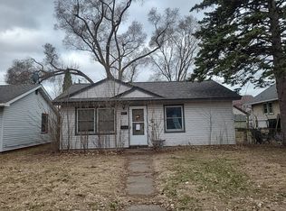 5235 Girard Ave N, Minneapolis, MN 55430