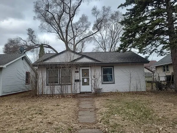5235 Girard Ave N, Minneapolis, MN 55430
