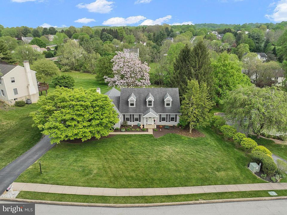 1st image of 104 Noble Dr