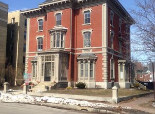 191 Pine St APT 3, Portland, ME 04102