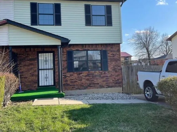 2738 Pioneer Ct, Radcliff, KY 40160