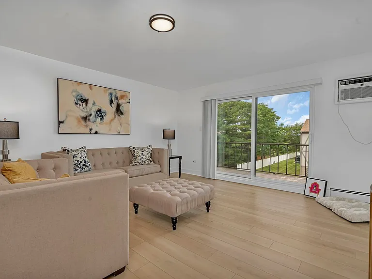 Quail Ridge Apartments — Photo 42
