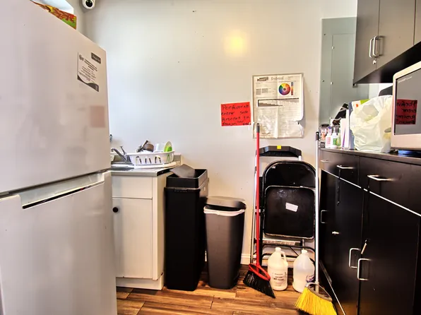 3299 Fulton Street image 14 of 21