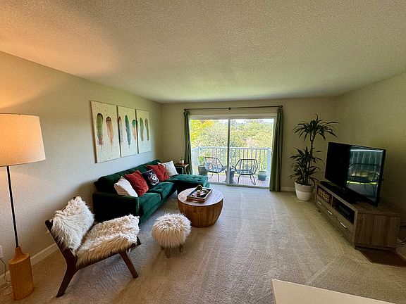 5th image of 755 14th Ave APT 812
