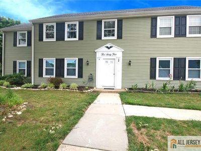 264 N Middlebury Ln #A, Monroe Township, NJ, 08831