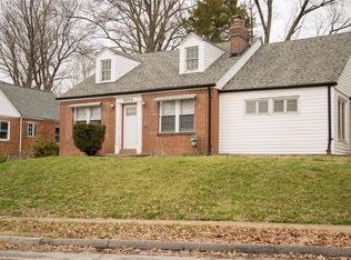 9009 McNulty Dr, Saint Louis, MO 63114