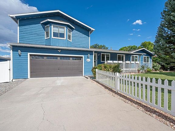 2nd image of 712 Ivanhoe Way