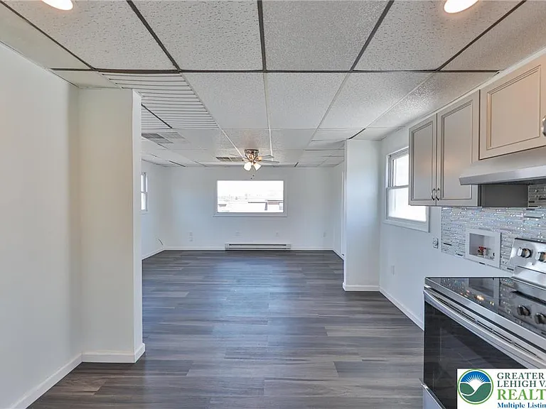 1130 Pembroke Rd #2 — Photo 4