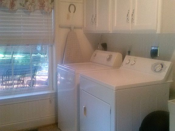 Laundry w/ cabinets