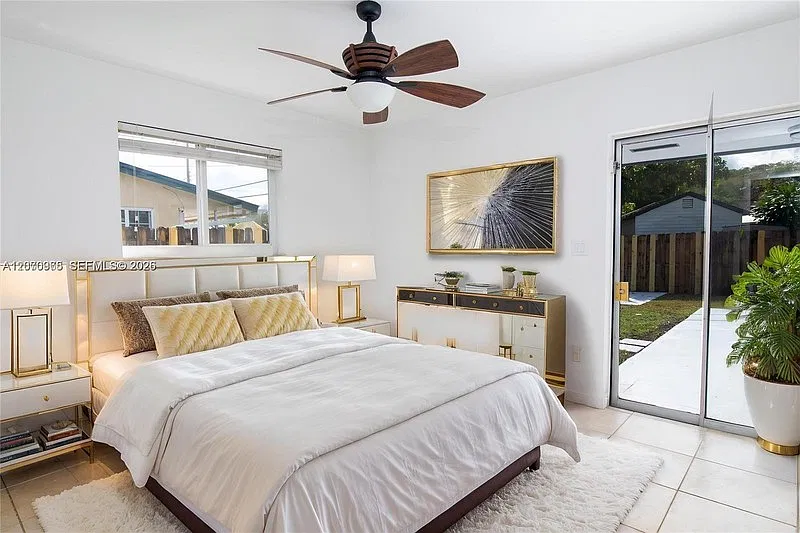 9315 SW 57th Terrace — Photo 4