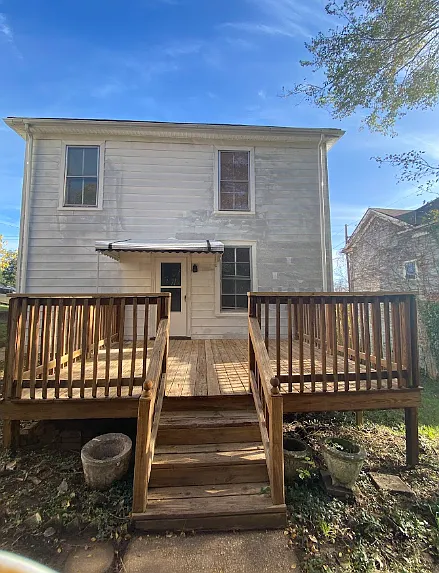 1719 Liberty St — Photo 14