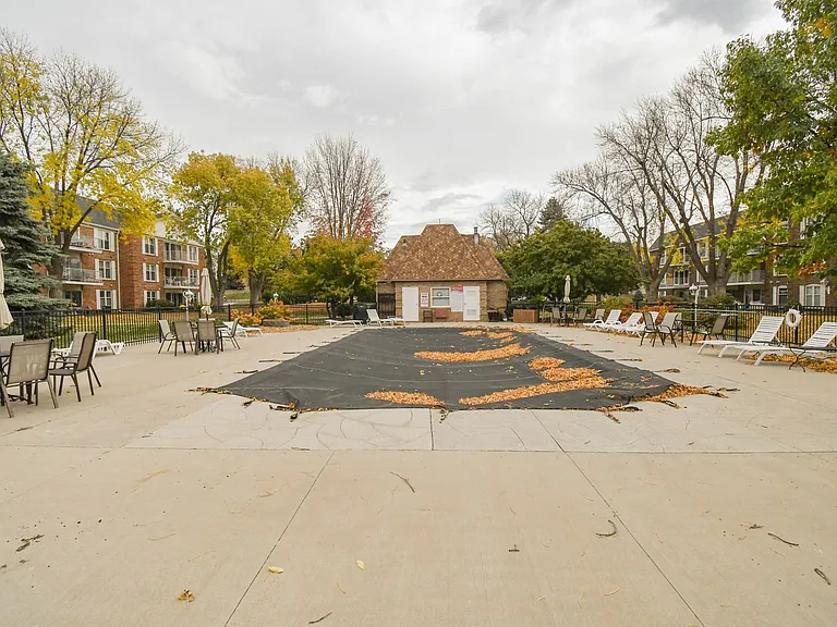 2904 W 33rd St #323 — Photo 32