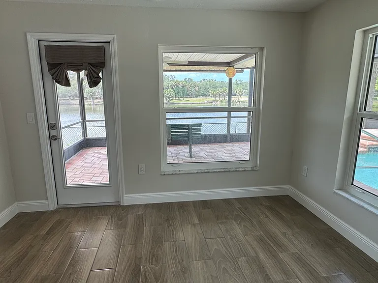 7409 Lake Forest Cir — Photo 34