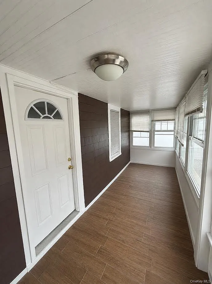 2 bed, 1.0 bath, 700 sqft, $2,900 — Photo 4