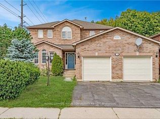 2 Osprey Ridge Rd, Barrie, ON L4M 6P9