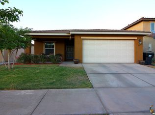 617 Flying Cloud Dr, Imperial, CA 92251