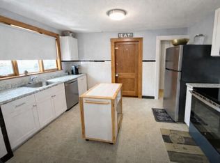 130 Bonner Ave #2R, Medford, MA 02155