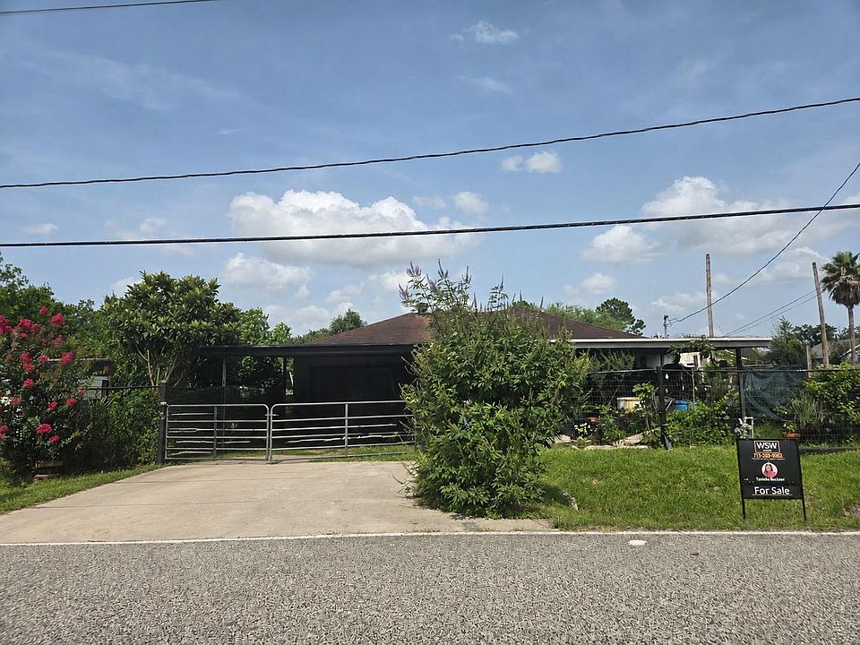 1st image of 8917 Comal St
