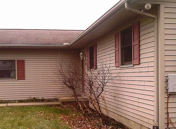 3rd image of 4080 Frazeysburg Rd