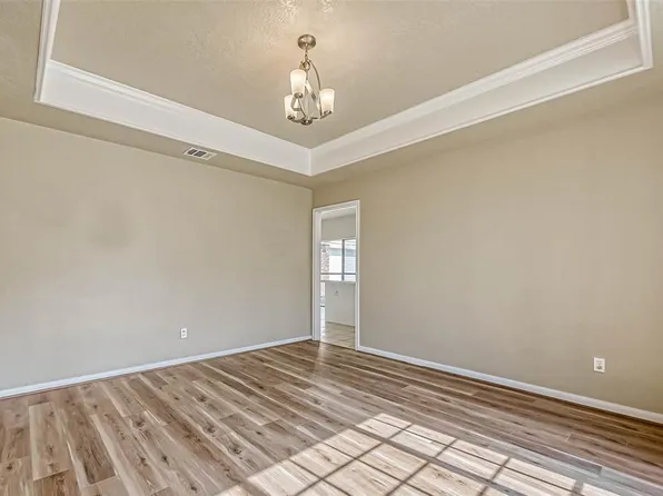 2478 Woodbury St, Pearland, TX 77584