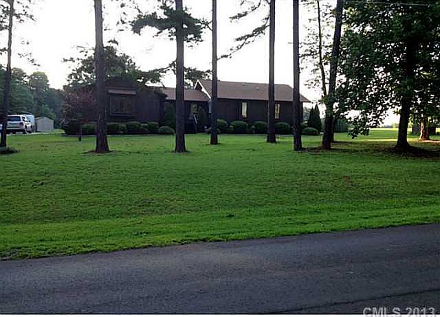 1st image of 3173 Woodland Hills Dr