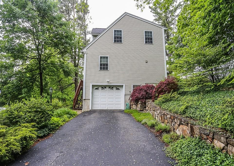 2 Lake Attitash Way, Amesbury, MA 01913 Zillow