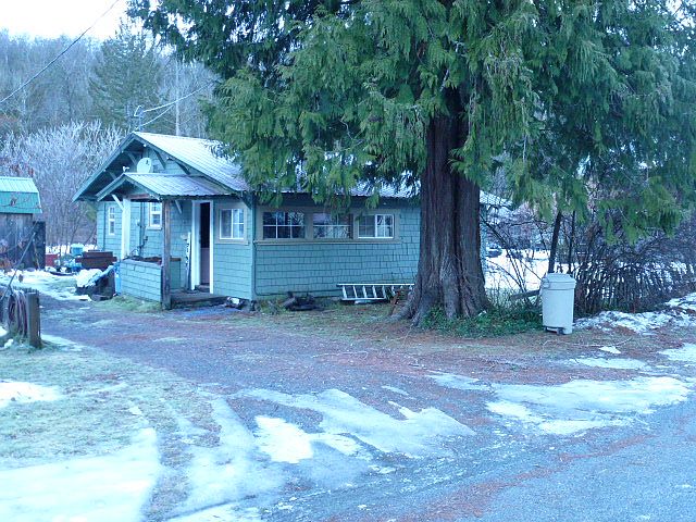 1st image of 71651 W Old Cascade Hwy