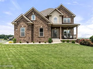 7008 Tip Top Ct, La Grange, KY 40031