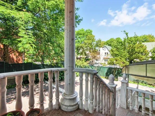 77-16 Kew Forest Lane image 39 of 41