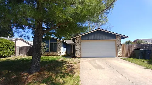 3207 Kathy Way Photo 1