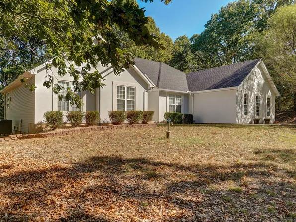 88 Lovers Lane, Branson West, MO 65737