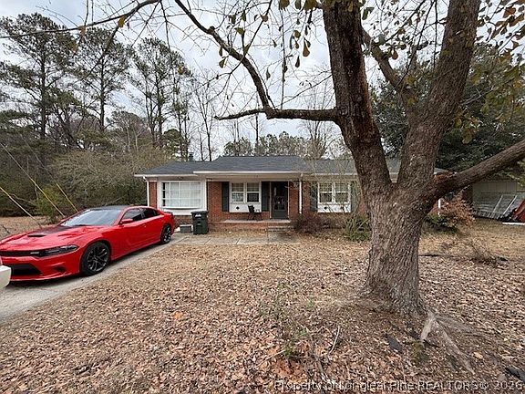 3rd image of 1319 Odom Dr