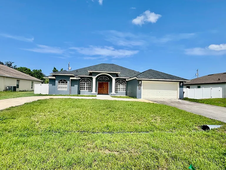 3849 SW McKim St — Photo 3