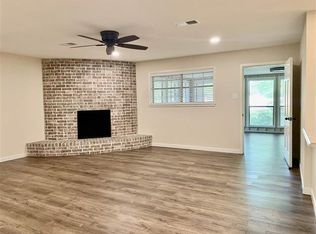 960 29th St SE, Paris, TX 75460