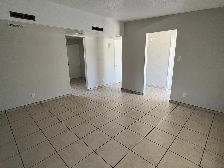 1355 Roosevelt St — Photo 3