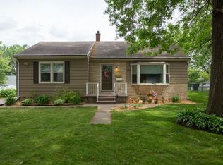 1441 Glenny Ave, Waterloo, IA 50702