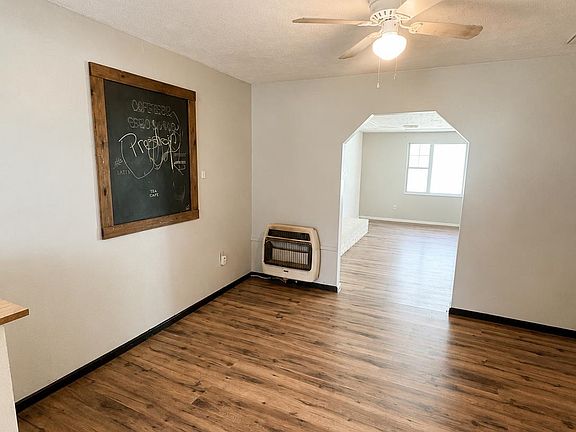 3rd image of 412 Godby Branch Rd