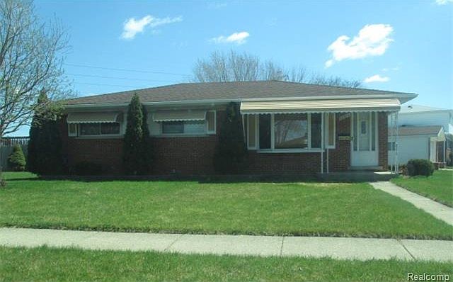 1st image of 28914 Bradner Dr