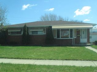 28914 Bradner Dr, Warren, MI 48088