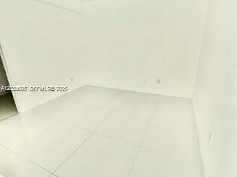 400 Sunny Isles Blvd #817 — Photo 10