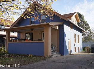 927 Lake Ct, Madison, WI 53715