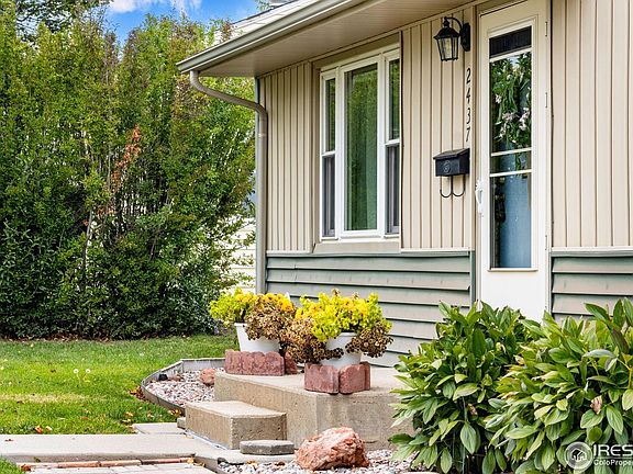 5th image of 2437 Mountain View Dr
