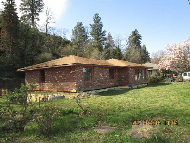 1st image of 810 E Scenic Dr