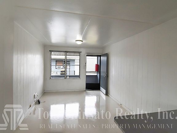 3rd image of 547 Wailepo St APT A3