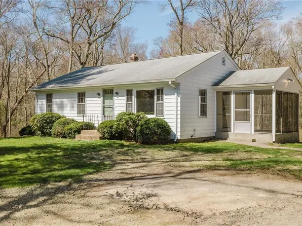 292 Anawan St, Rehoboth, MA 02769