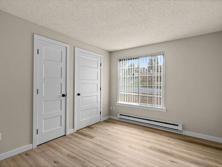 1 Bed 1 Bath Deluxe - 701 Sq Ft 1 Bed 1 Bath Deluxe - 701 Sq Ft